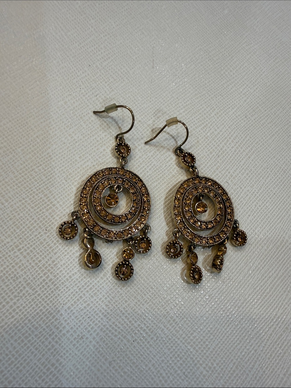 Vintage-Inspired Gold-Tone Dangle Earrings - Women Jewelry